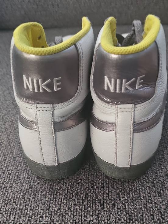 NIKE Casual White and Yellow High-Top Sneakers main image 6